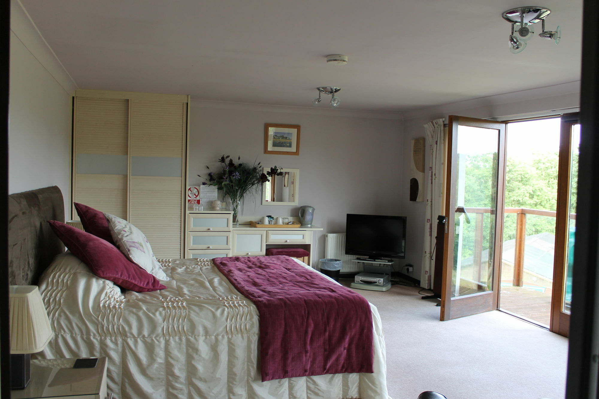 Homelea Bed And Breakfast Canterbury Exterior photo